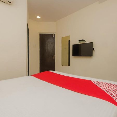 Oyo 10103 Hotel Aviva Bombaj Zewnętrze zdjęcie