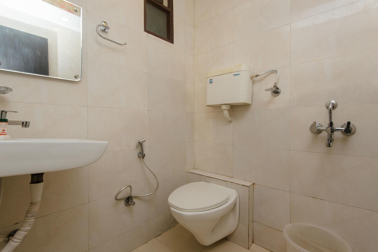 Oyo 10103 Hotel Aviva Bombaj Zewnętrze zdjęcie