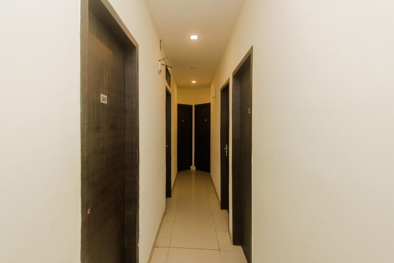 Oyo 10103 Hotel Aviva Bombaj Zewnętrze zdjęcie